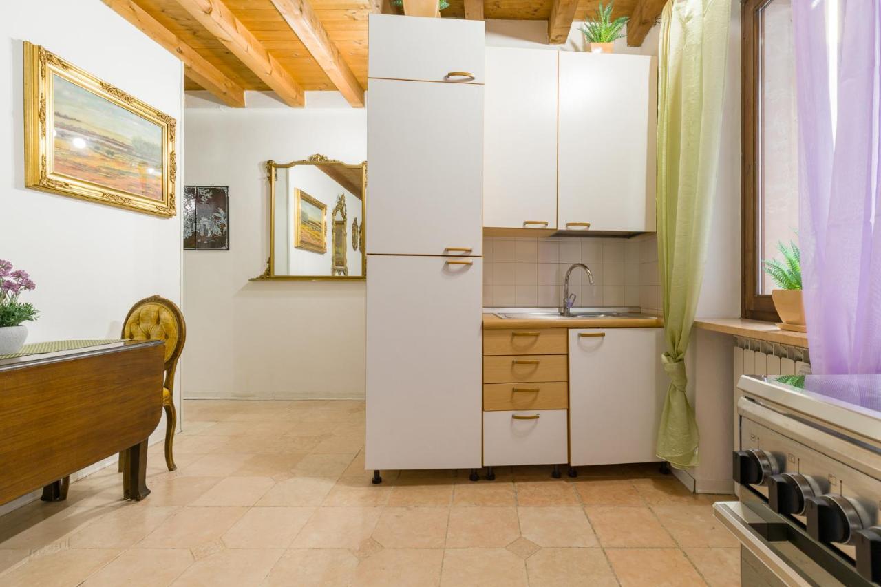 Apartament Fairy Studio In Werona Zewnętrze zdjęcie