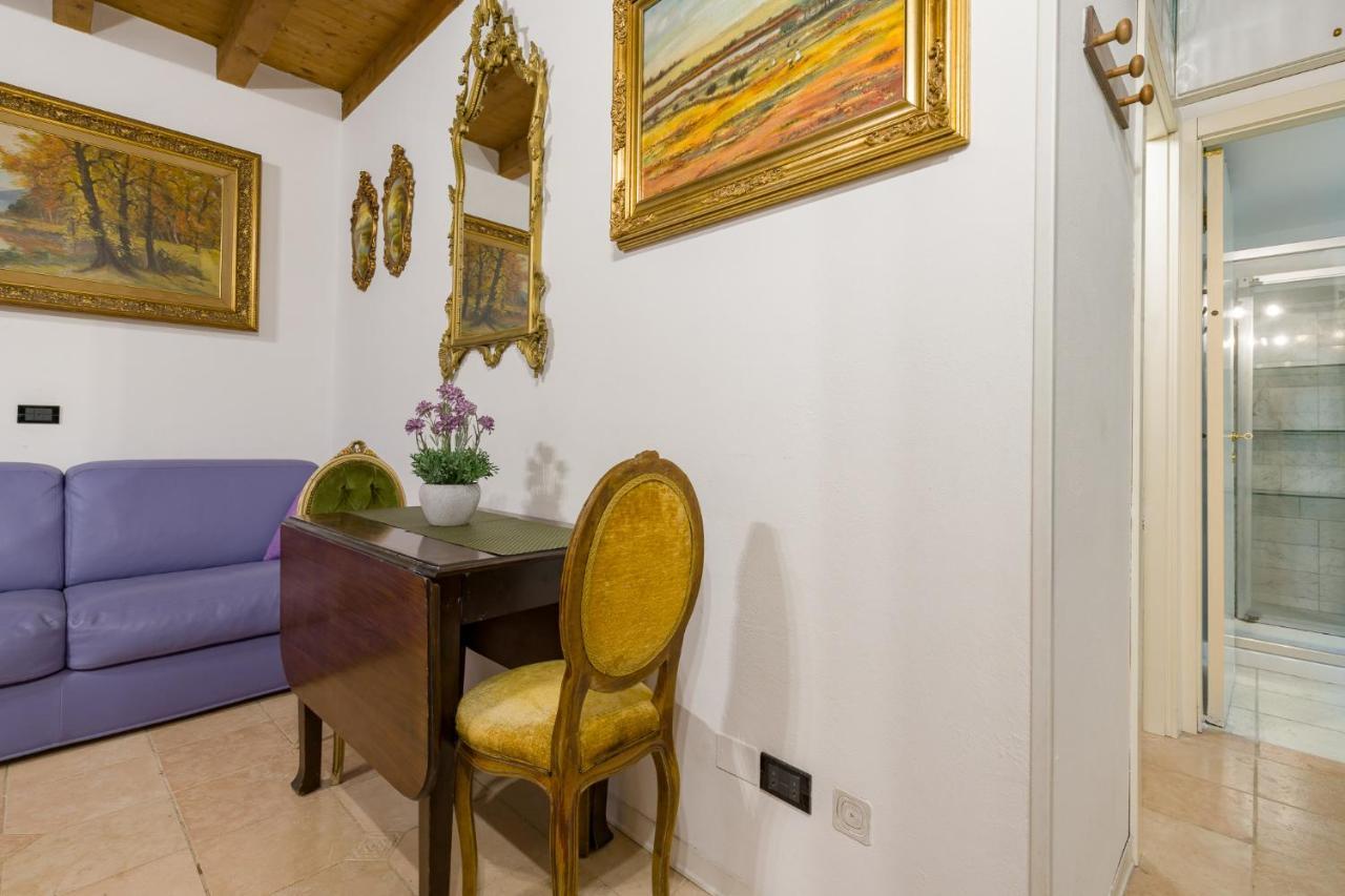 Apartament Fairy Studio In Werona Zewnętrze zdjęcie